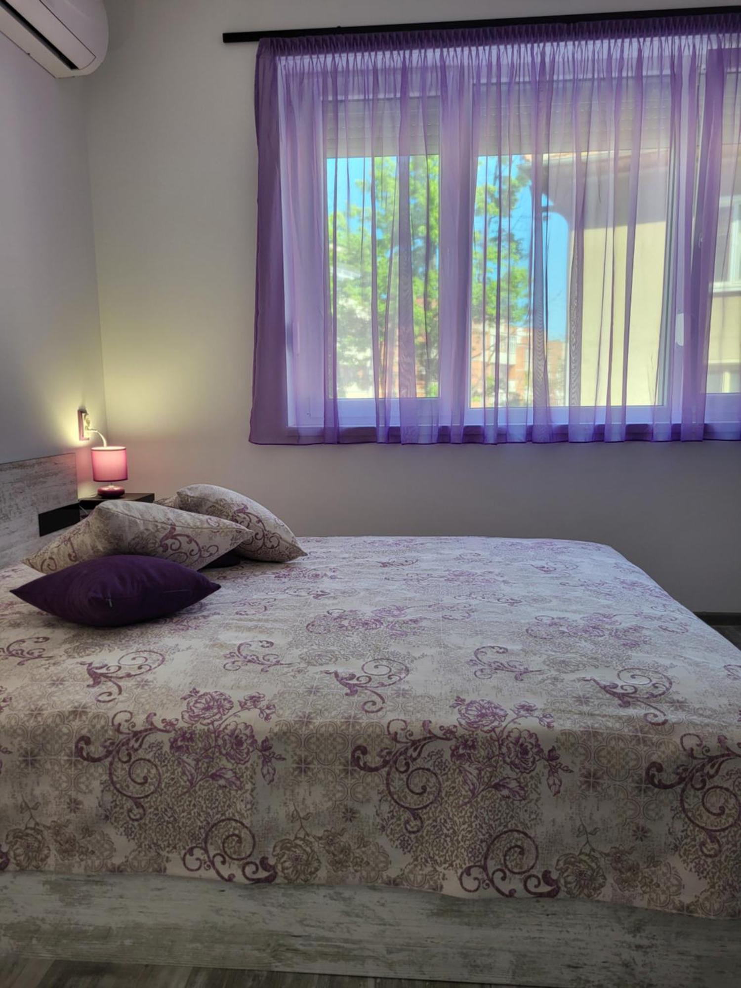 Purple Studios Veliko Tarnovo Kamer foto